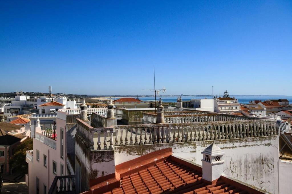 Townhouse W Beautiful Terrace - 360 Degrees Views! Leilighet Lagos Eksteriør bilde